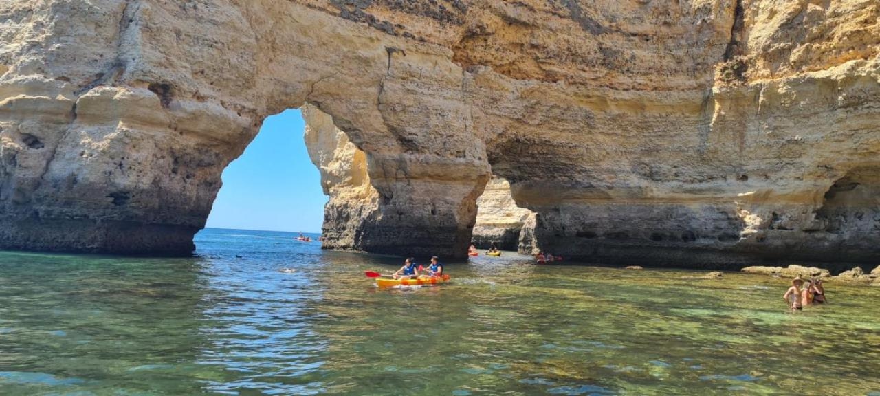 Luxury Two Br Pool View Beach Side Apartment At Algarve'S Longest Beach Armação de Pêra 外观 照片